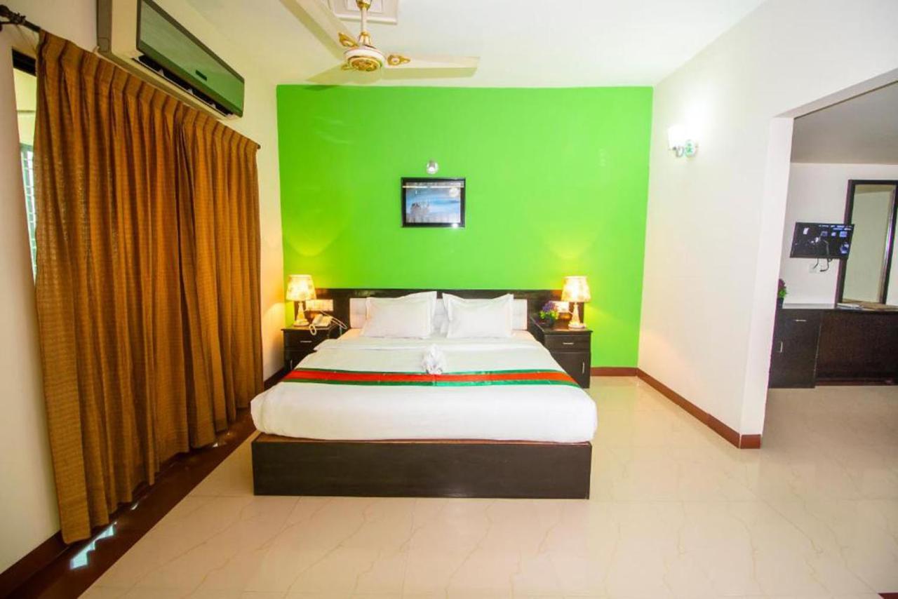 Hotel The Rahmania International Dhaka Exterior photo